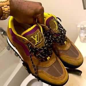 lv shoes only worn twice